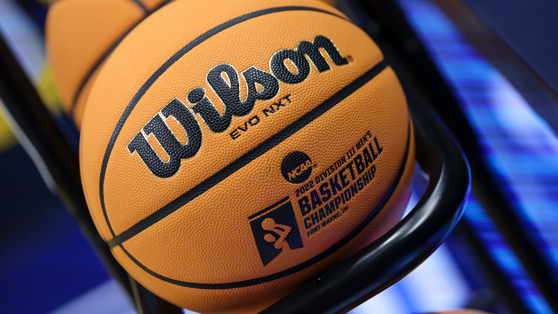 Case Western Reserve men’s basketball coach issued public reprimand