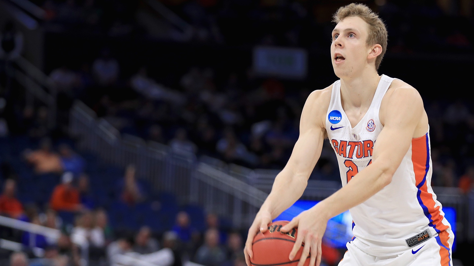 Barry competed for Charleston for three years before finishing his career as a graduate transfer at Florida where he was named the 2017 NCAA Division I Men's Basketball Academic All-American of the Year.