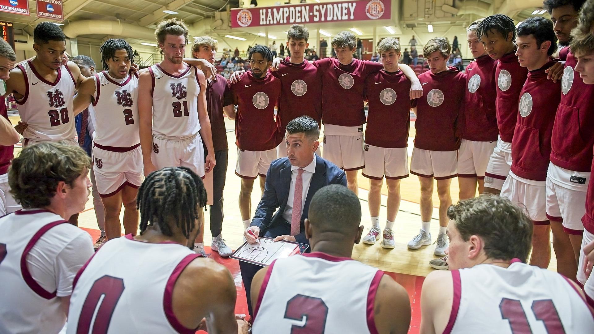 Hampden-Sydney head coach to face conference foe, alma mater Guilford in DIII men’s basketball semifinal