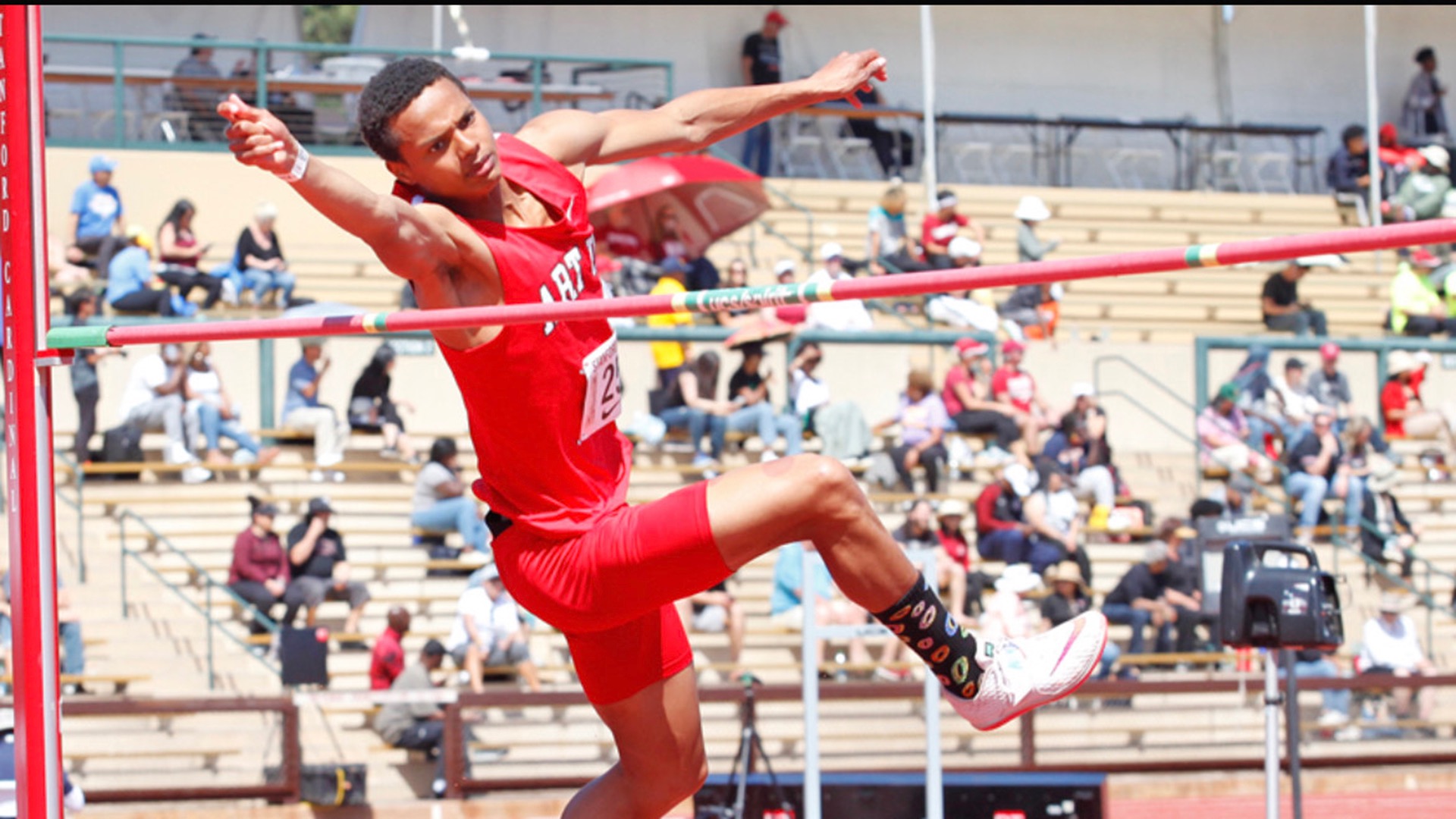 Actor and athlete: Elijah Roberts embraces passions at Academy of Art