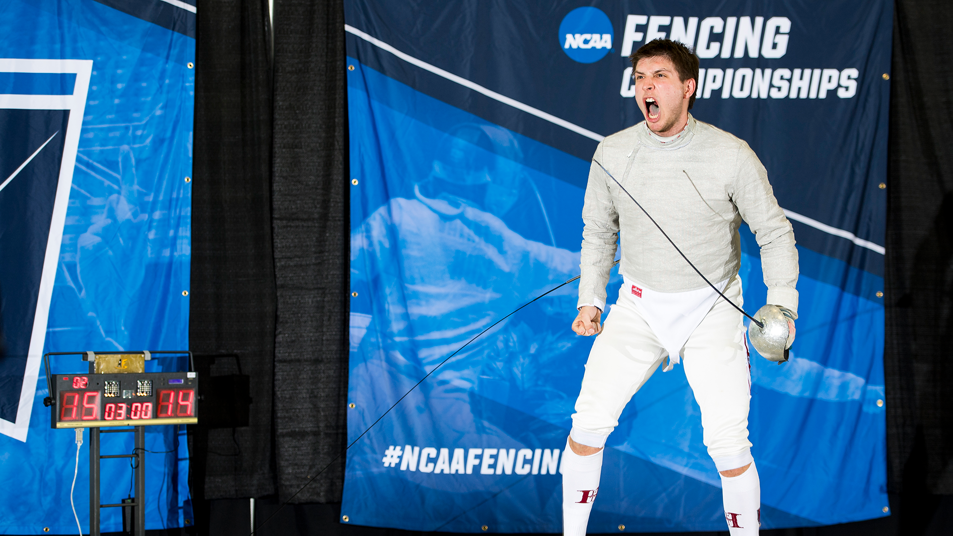 Dershwitz, a three-time Olympian and the first American male to win a world championship in sabre, leads the Harvard-packed fencing team.