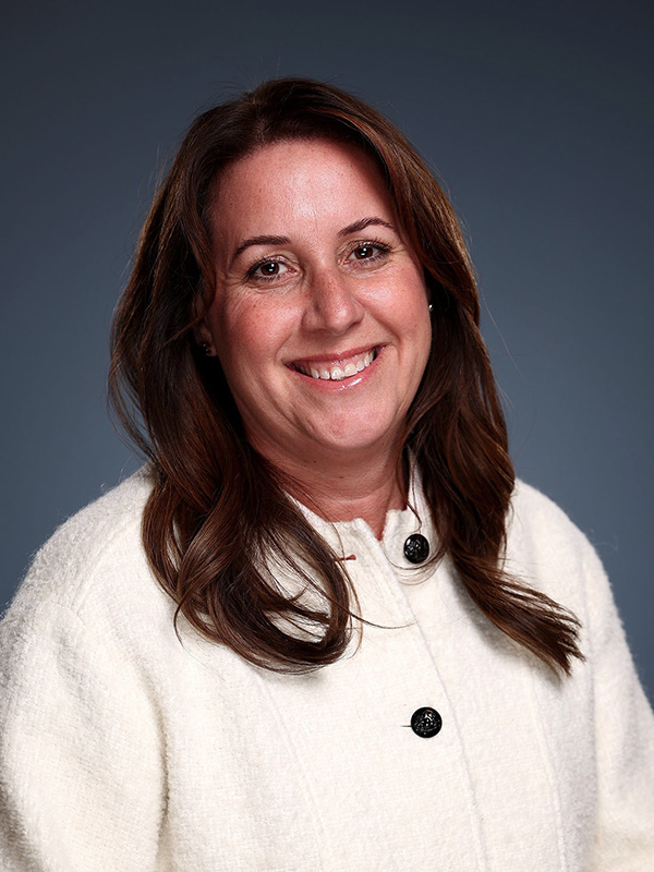 Jennifer Fraser headshot