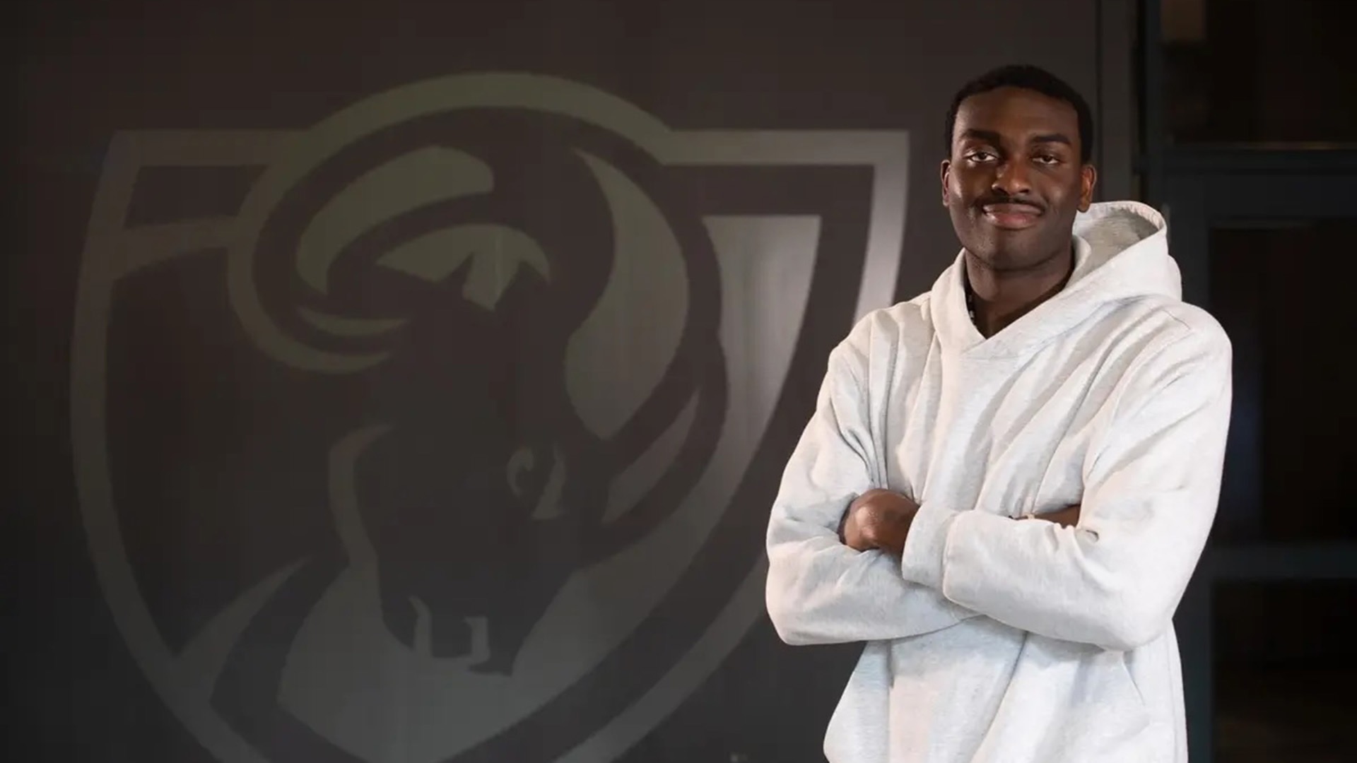 Joe Bamisile launched a new social media mental health app called Maunda as part of his interdisciplinary studies capstone at VCU. (Thomas Kojcsich, Enterprise Marketing and Communications)