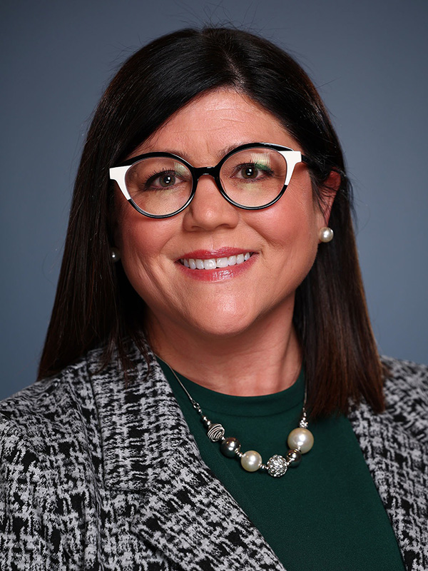 Kim Oren Headshot