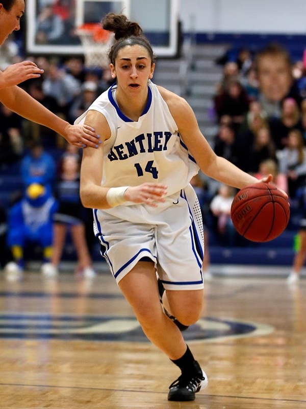 Gosselin averaged 17.4 points, 5.3 rebounds and 3.1 assists during Bentley's undefeated championship season.