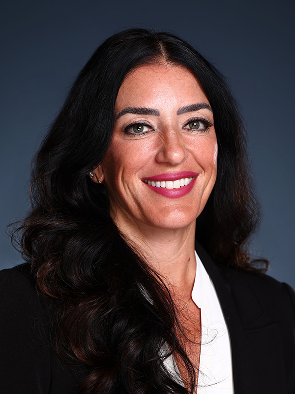Gina Lehe Headshot