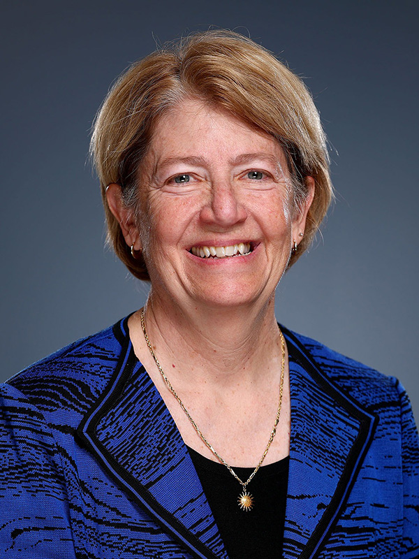 Louise McCleary Headshot