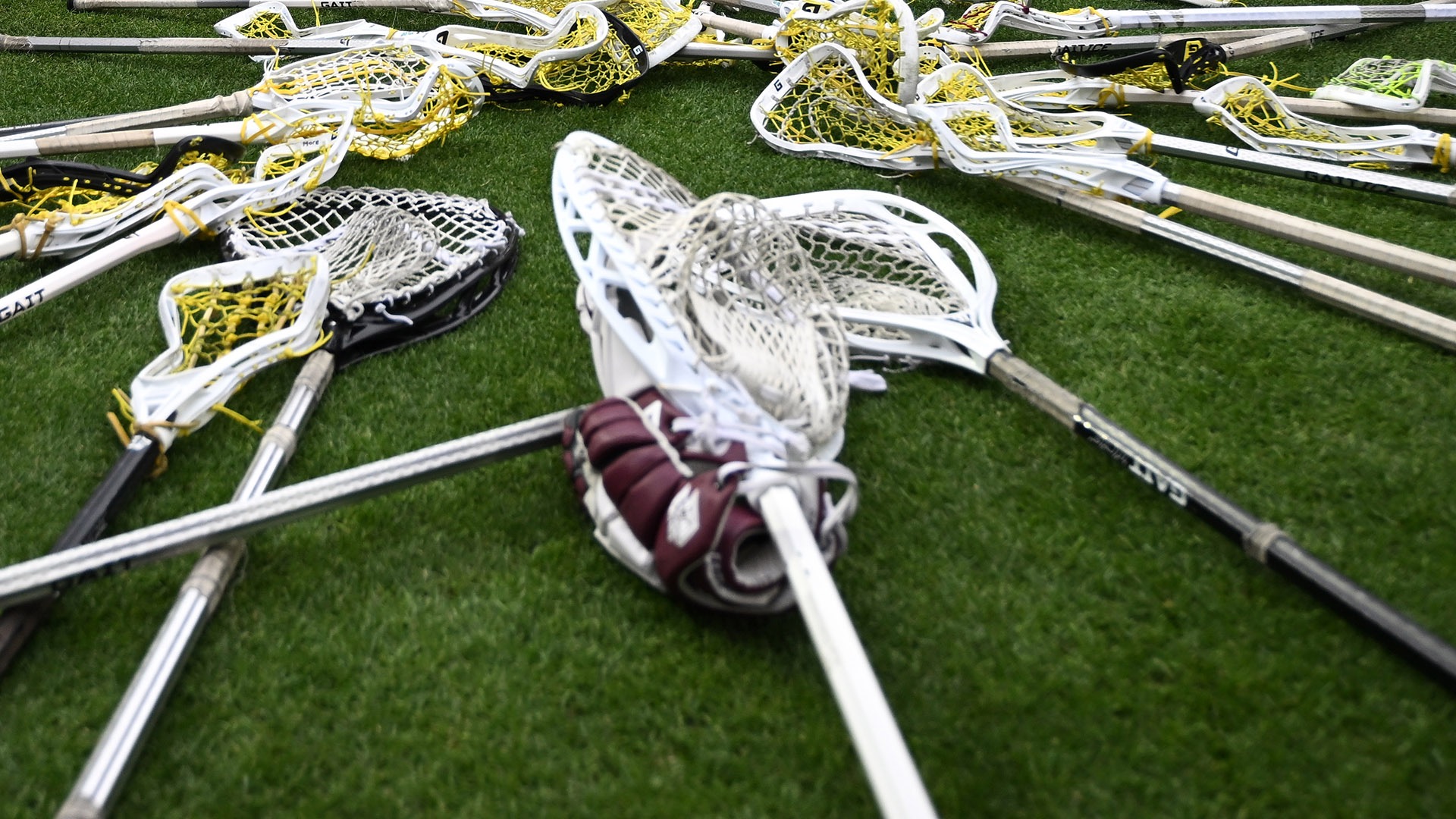 Women’s Lacrosse Rules Committee recommends 6-vs.-6 play below restraining line