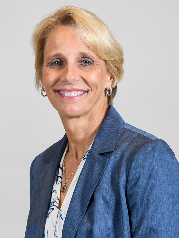 Lisa Stockton