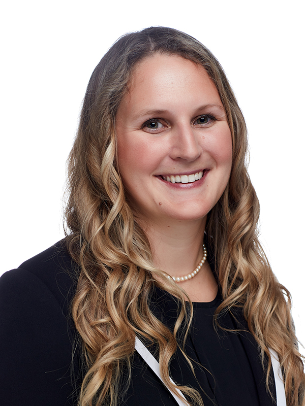Ali Teopas Spungen Headshot
