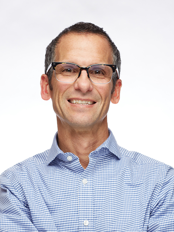 Eric Hartung Headshot