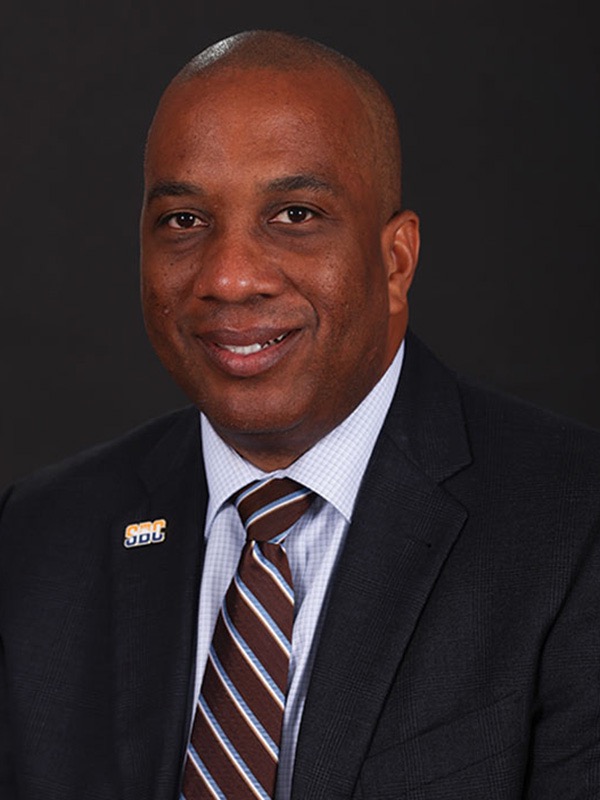 Keith Gill Headshot