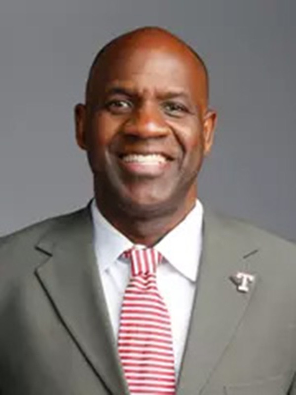 Arthur Johnson Headshot
