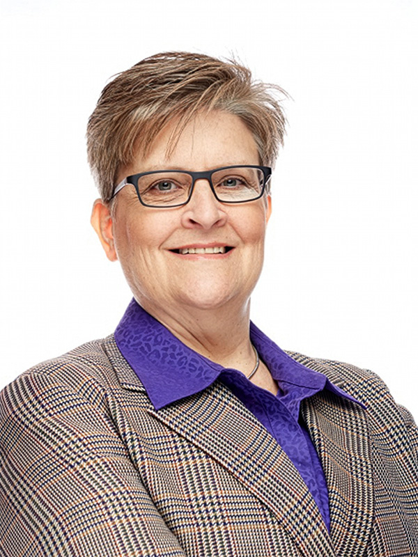 Nan Thomas Headshot