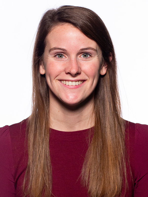 Sarah Turner Headshot