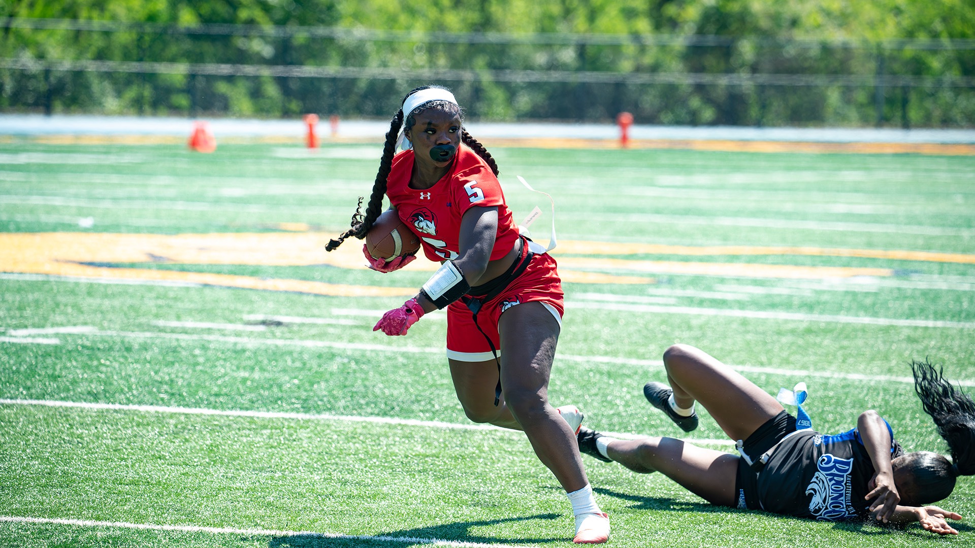 Winston-Salem State's Akeylah James runs the ball during a game. (Photo by Keith Quick / Winston-Salem State)