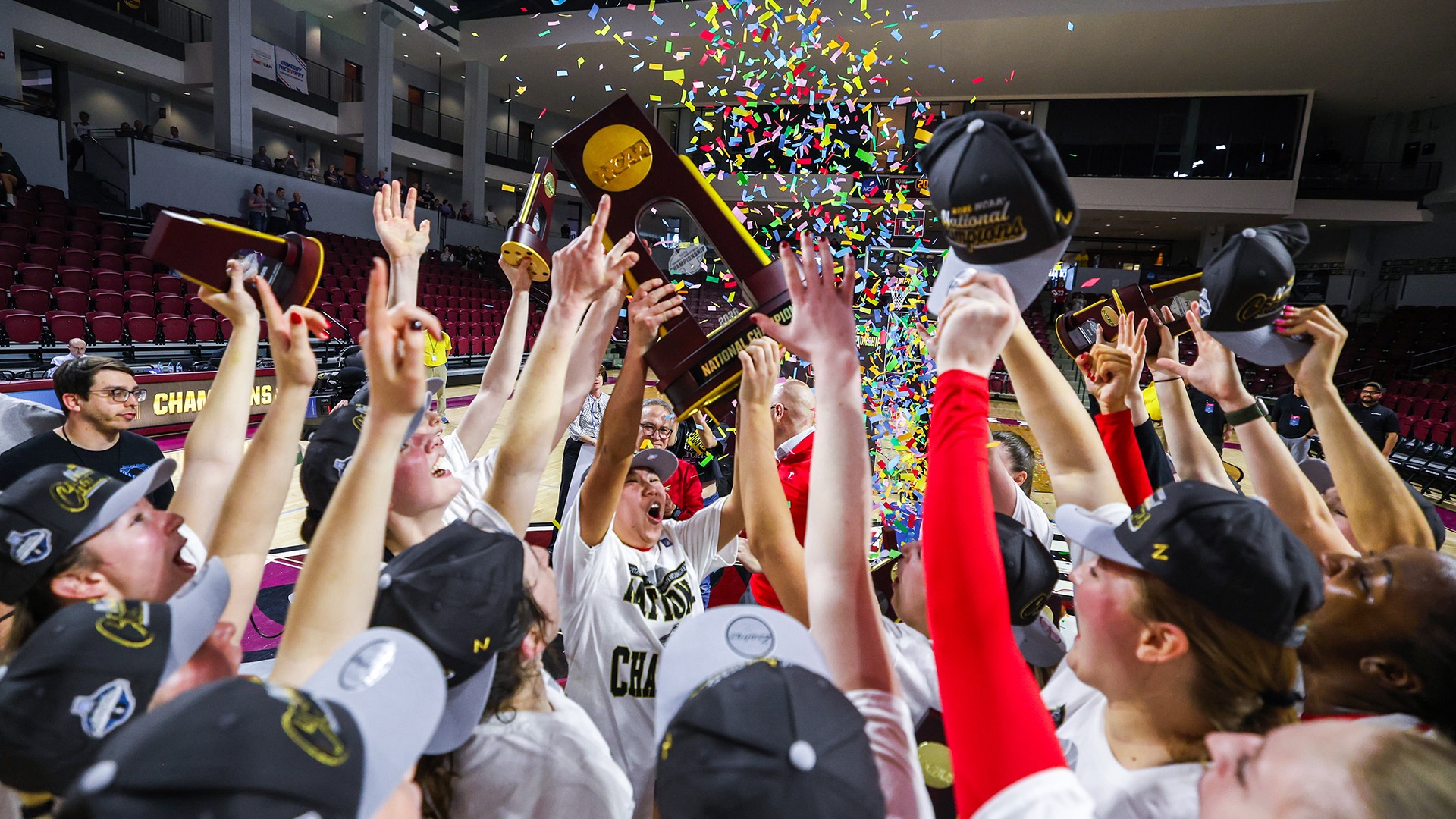Denison held Scranton to 20% shooting from the field in the Division III women's basketball final.