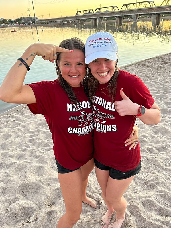 Abby Anderson (left) and Hailey Poe won three USA Triathlon Collegiate Division III National Championships together with their North Central team. (Photo courtesy of Abby Anderson)